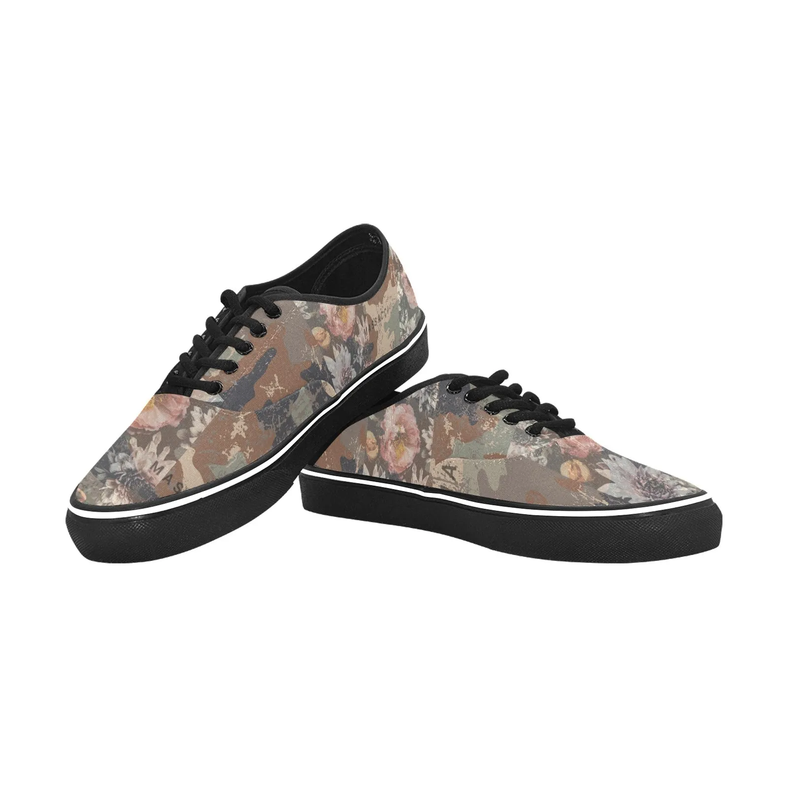 Camo Flowers, Men's Classic Canvas Low Top Sneakers