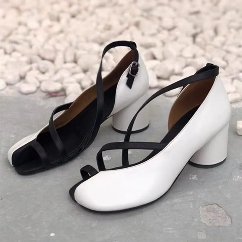 Fashion Comfortable Split toe Women sandals