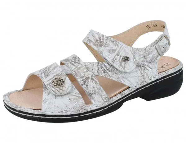 Finn Comfort Women's Gomera Sandals- Savanne Dune