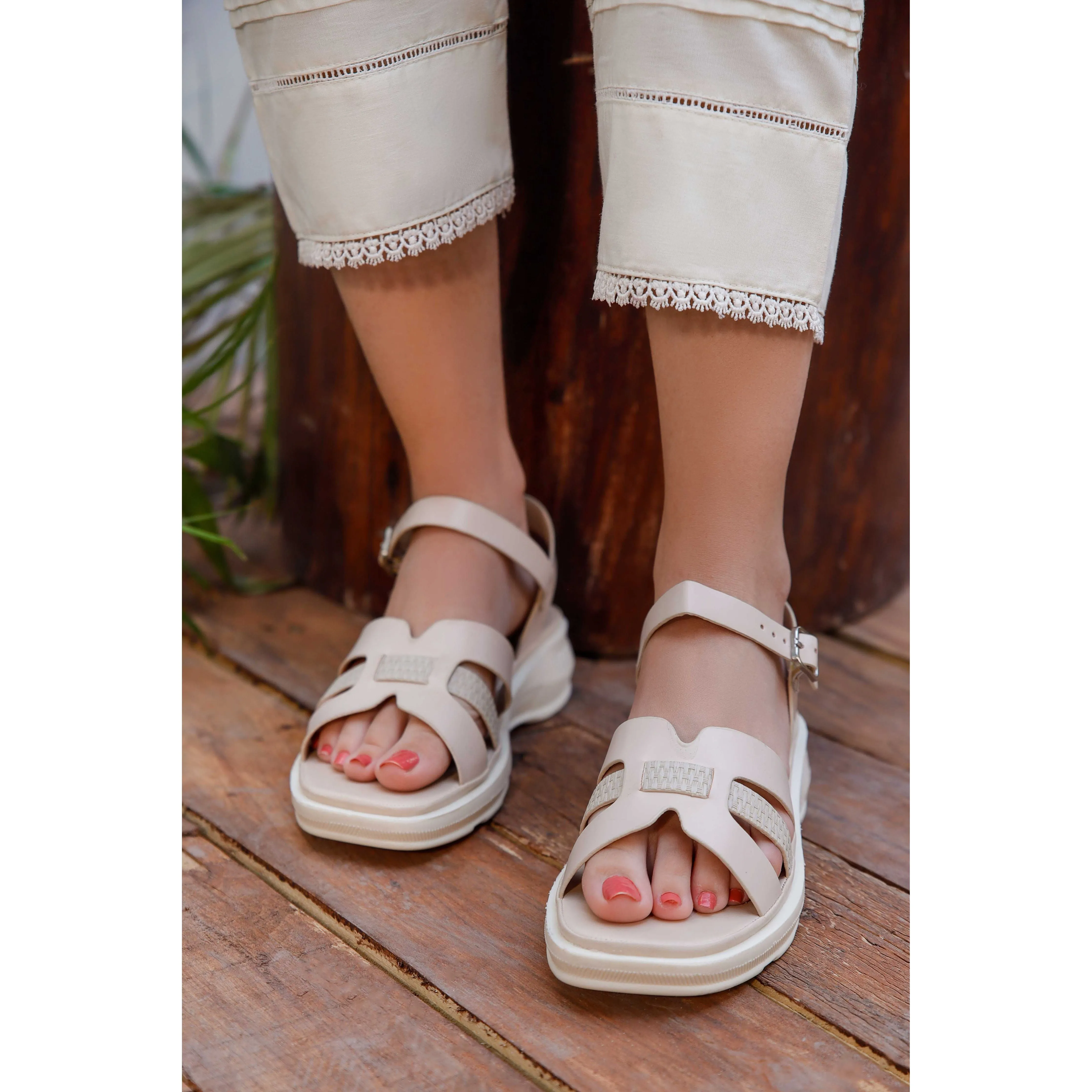 Women Casual Sandal - M1141062