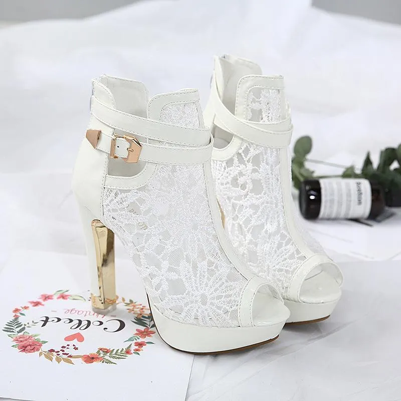 Women hollow floral lace peep toe platform buckle strap high heels