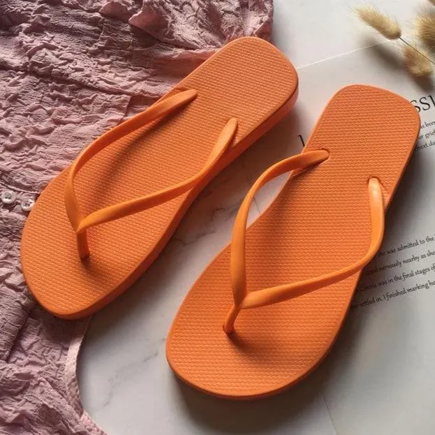 Women's casual flat flip flops sandals