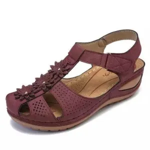 Women's vintage closed toe low wedge buckle strap hollow sandals